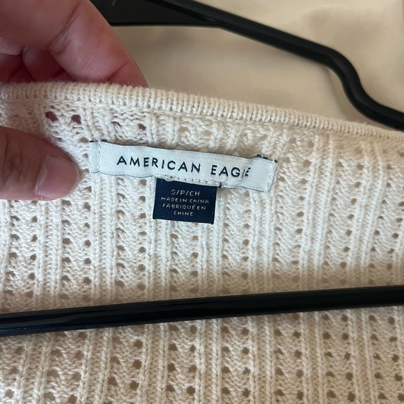 American Eagle Crochet Cream Long Sleeve Crop Size Small - Picture 4 of 7